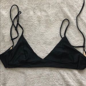 Amuse bikini top